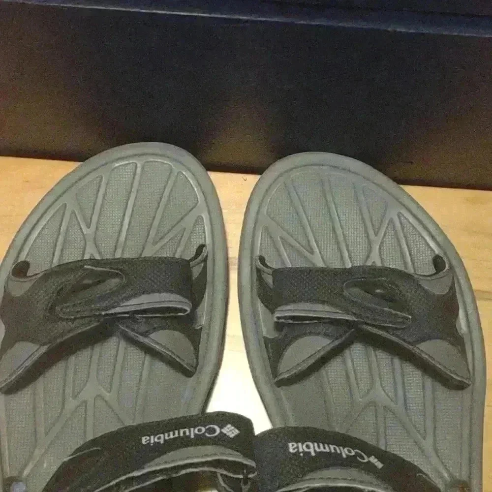 Columbia two strap